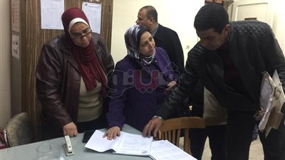 وكيل «تعليم الإسكندرية» تتابع سير امتحانات الفصل الدراسي الأول