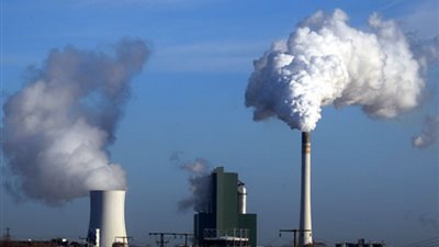 «محلل سياسي»: الدول الكبريىلا تلتزم بجمع التبرعات لحماية الطبيعة