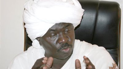 «7+7»: لا نستبعد مد أجل مؤتمر الحوار بين الحكومة والمعارضة السودانية