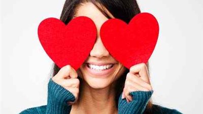 تغيرات فسيولوجية تحدث لجسمك عند وقوعك في الحب