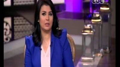 شاهد.. استقبال منى الشاذلي للطفل «ياسين» بعد عودته لمنزله