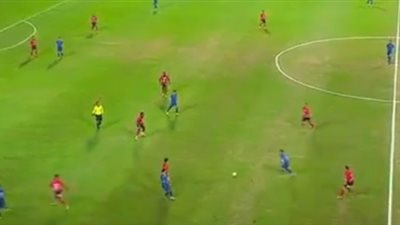 15 دقيقة.. الداخلية يهدد مرمى الأهلي بحثا عن هدف مبكر