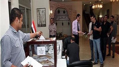 عمليات «المصريين الأحرار» تواصل متابعة التصويت بالخارج