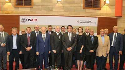رئيس «بنى سويف» يعلن عن اتفاقية تعاون مع الجامعة الأمريكية