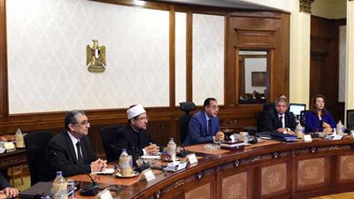 الحكومة تناقش خطة تنمية الصعيد بقرض قيمته ٥٠٠ مليون دولار