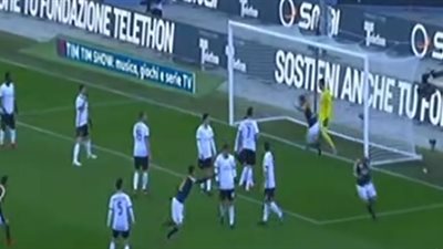 «ميلان» يسقط بخسارة مدوية أمام هيلاس فيرونا بالدوري الإيطالي (فيديو)