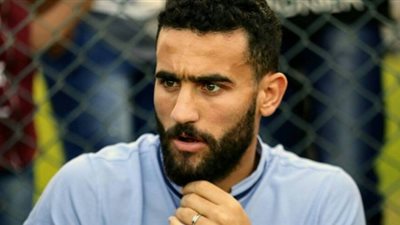 باسم مرسي يكتفي بتدريبات الجري بمران الزمالك