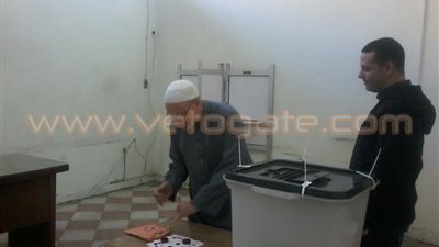 تأخر فتح 5 لجان بدائرة الحسينية في الشرقية