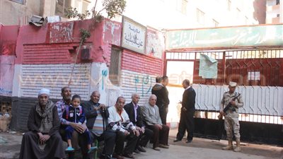 بالصور.. إقبال ضعيف على لجان الجمالية والمطرية