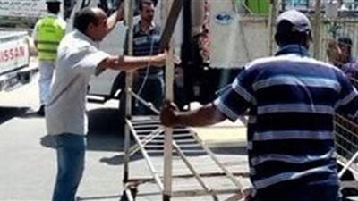 ضبط 7 بائعين متجولين والتحفظ على 17 ثلاجة عرض في حملة أمنية بالجيزة