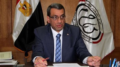 «السكك الحديد» تجرب خط القباري مفردا تمهيدا لتشغيله بكامل طاقته