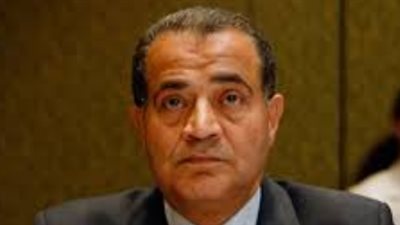 وزير التموين يشارك في عزاء ثروت باسيلي