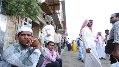 السعودية تفرض رسوما جديدة على العمالة الوافدة