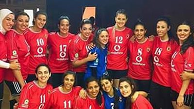 الأهلي يقهر سبورتنج في البطولة العربية لـ«سيدات الطائرة»