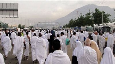 السعودية تحصر تأشيرة العمرة في أسبوعين فقط