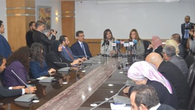 الهجرة توقع بروتوكول تعاون مع الأكاديمية الوطنية لتدريب الشباب