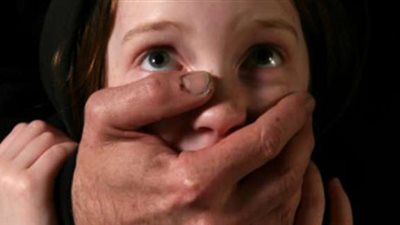 المتهم باغتصاب ابنته في كرداسة: «أغرتني بملابسها الشفافة»