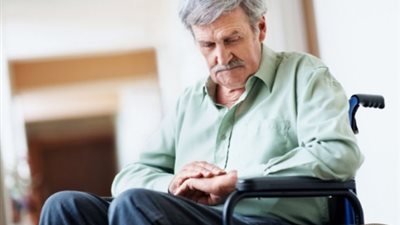 أزمة نقص علاج الشلل الرعاش تكشف مافيا احتكار الأدوية.. صيدلي: 24 اسما تجاريا لـ«سينمت» ولا ينتج غير دوائين.. «الصحة»: النقص عالمي.. ضخ الإنتاج في أول مارس.. وتوفير 29 ألف عبوة من ا