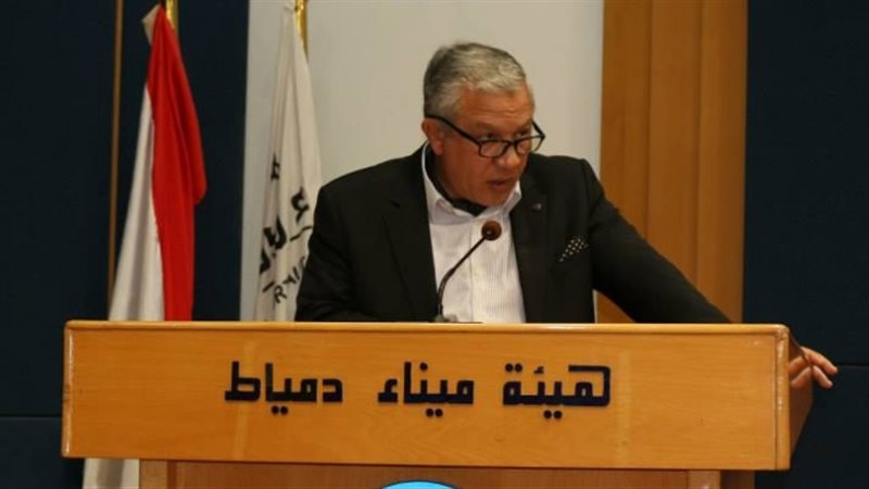 اللواء بحري أيمن