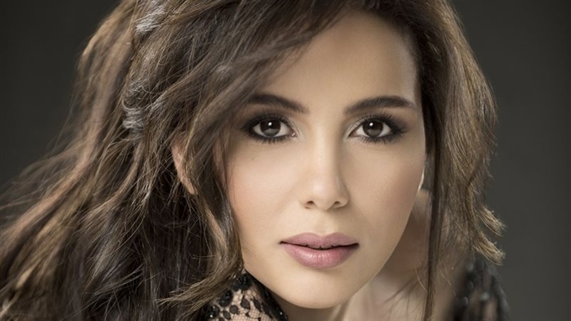  المغنية شيما هلالى