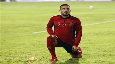 معلول ينتظم.. وأزارو يغيب عن مران الأهلي الجماعي