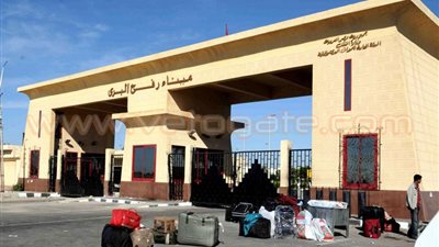 مصر تسمح بعبور 241 عالقا فلسطينيا لغزة عبر معبر رفح