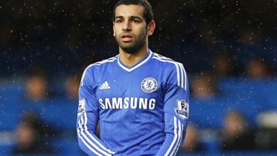 محمد صلاح على مقاعد بدلاء تشيلسي أمام مان سيتي