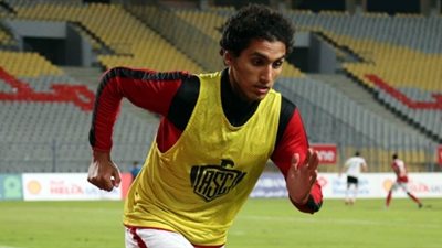 الأهلي يتلقى عرضا رسميا من المقاولون لضم أحمد حمدي