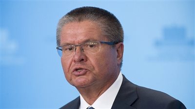 روسيا تنوي تسليم حبوب لإيران مقابل النفط