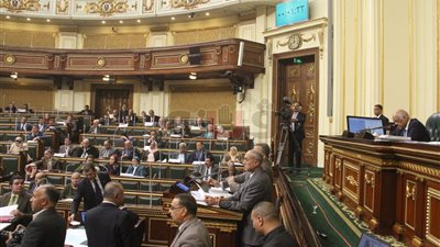 معيط: تمويل التأمين الصحي يعتمد على الاشتراكات وليس رفع الضريبة