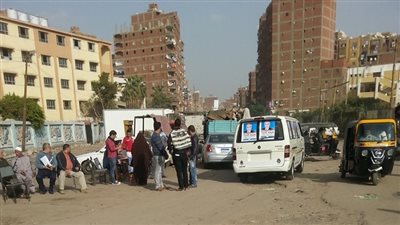 بالصور.. تزايد ظاهرة النقل الجماعى للناخبين بالخصوص
