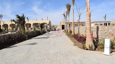 انتهاء معاناة المسافرين بعد إنشاء محطة انتظار بميناء الغردقة (صور)