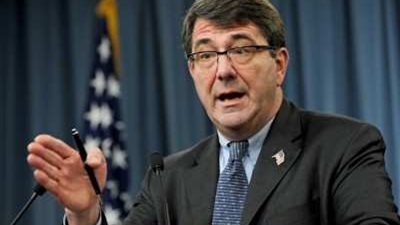 كارتر: نشر قوة استطلاع أمريكية خاصة في العراق