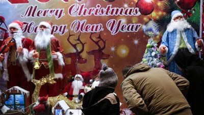 الإيرانييون يتمسكون بعاداتهم باستقبال العام الجديد (صور)