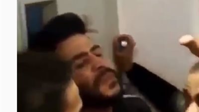 أحمد كامل بعد إلغاء حفله: «أنا اتصبت وكان لازم أوقفها بعد حضور 30 ألفا»