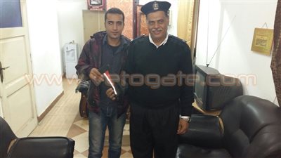 شرطة النقل تعيد حقيبة فقدها صاحبها بمحطة طرة البلد