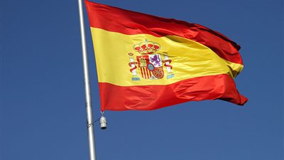 إسبانيا: حبس 3 أشخاص يشتبه بتجنيدهم مقاتلين لصالح داعش