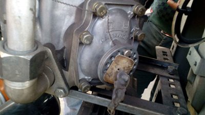 تشميع أحد طلمبات الوقود «غش بالمعيار» في بورسعيد (صور)