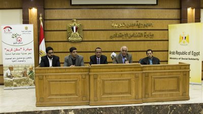 «سينما من أجل التنمية» أولى ندوات مهرجان كام السينمائي