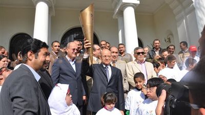 محافظ الجيزة يُطلق شُعله أوليمبياد الشرق الأوسط وشمال أفريقيا