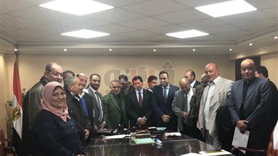 وزير الرياضة يلتقي رؤساء 9 أندية ومراكز شباب ببورسعيد لمناقشة مطالبهم