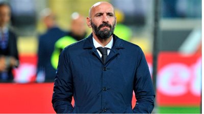 المدير الرياضي لروما يدافع عن نفسه في قضية بيع محمد صلاح