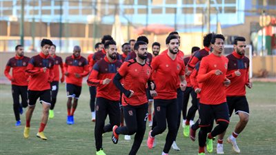 الخطيب يتواجد بمران الأهلي لدعم الفريق قبل مواجهة بيراميدز