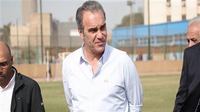 لاسارتي يُشرف على المهاجمين وصُناع الألعاب في التدريبات