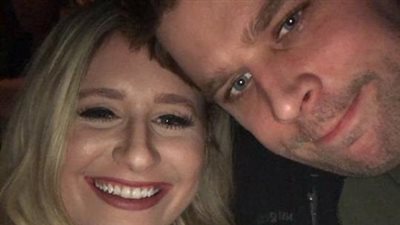 رجل يفاجأ زوجته بهدية غير متوقعة احتفالا بالعام الجديد (صور)