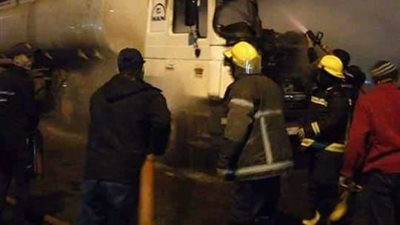 مدير أمن دمياط يتفقد موقع حريق تانك سولار.. والتقارير الأولية تكشف مفاجأة