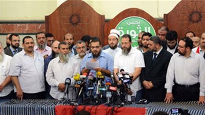 «دعم المعزول»: نقبل الحوار والسلطة ترفض و«العنف يولد العنف»