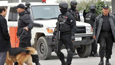 «CBC»: جاري فحص السيارة المشتبه بها في تونس للتأكد من تفخيخها