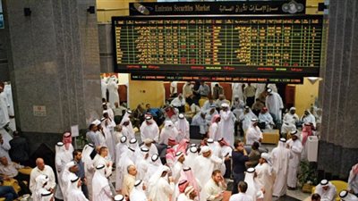 أسواق الأسهم الخليجية تستقر بعد خسائر كبيرة