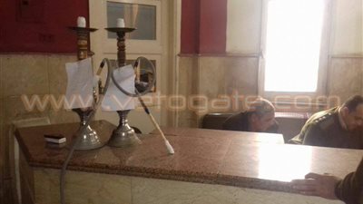 بالصور.. القبض على 5 أشخاص يتعاطون المخدرات داخل مدرسة بفاقوس